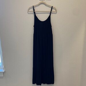 Magnetic Me | Ruffled bottom nursing maxi dress